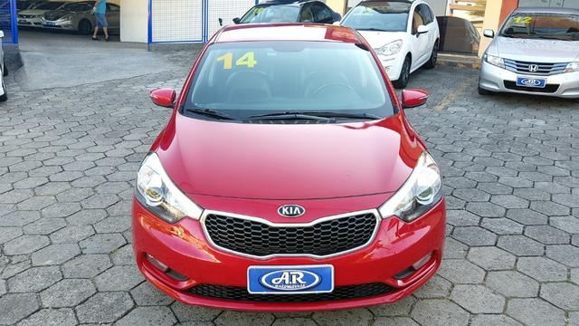 Impecavel - Cerato SX3 1.6 16V Auto. 2014 "Couro + Ar Digital, leia mais" - Foto 2