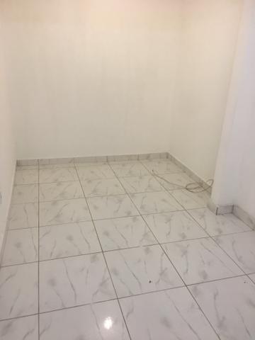 Apartamento quarto e sala pertinho do mar do Recreio - Foto 7