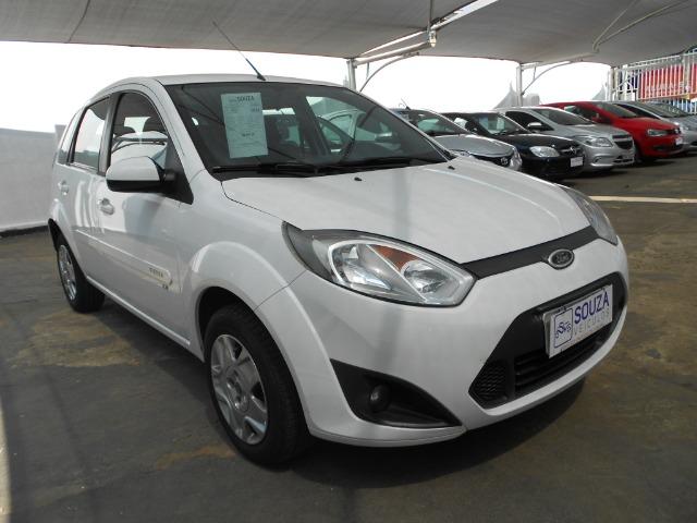 Ford fiesta 1.0 flex 2013/2014 completo todo revisado pneus novos lacrado file - Foto 3