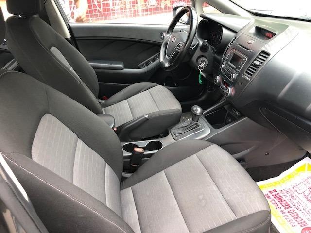 Kia Cerato 2014 Automatico c/69.000km !!!!!!!!!!! - Foto 10