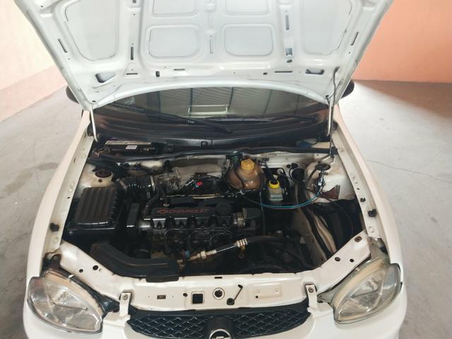 Corsa Classic 2001 AR CONDICIONADO - Foto 4