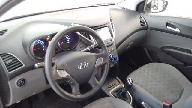 HYUNDAI HB20S 1.6 COMFORT PLUS 16V 2018 - Foto 6
