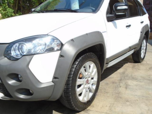 FIAT PALIO WEEKEND ADVENTURE 1.8 16V DUALOGIC - Foto 8