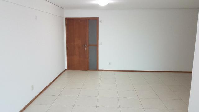 Excelente Apartamento em Capim Macio Palazzo Ponta Negra - Foto 8