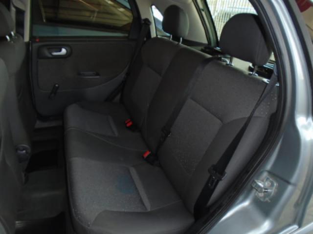 CHEVROLET CORSA HATCH PREMIUM 1.4 8v 4P - Foto 6