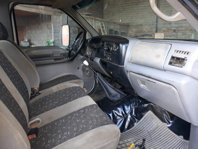 F4000 FORD, Diesel, Branca com motor 3.000 km - Foto 2