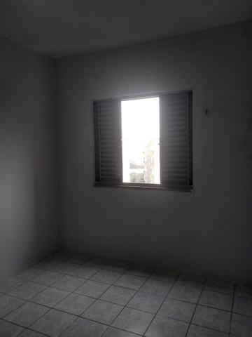 Apartamento 02 quartos C.Funcionários Vendo ou Alugo - Foto 4