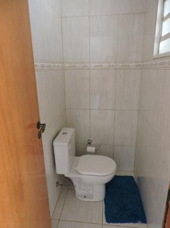 Dier Ribeiro vende: Ótima casa na Quadra 3 de Sobradinho. Aceito financiamento e FGTS - Foto 7
