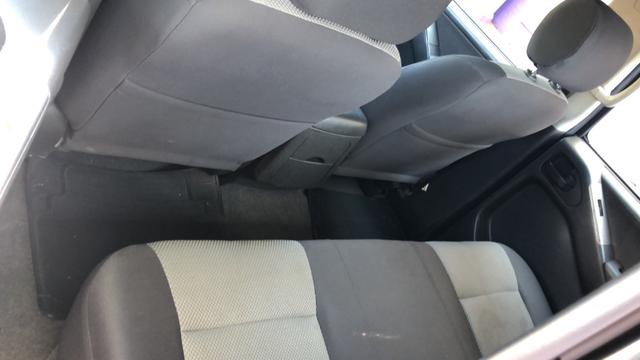Frontier 2013 attack diesel pneus novos periciada super conservada - Foto 10