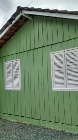 Aconchegante e Perto da Praia- Casa de Temporada na Barra do Sul - 3 Quartos - Foto 4