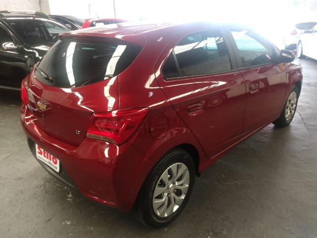 Onix Hatch Lt 1.4 Automatico Flex 8v 2018 Vermelho Un Dona ! - Foto 4