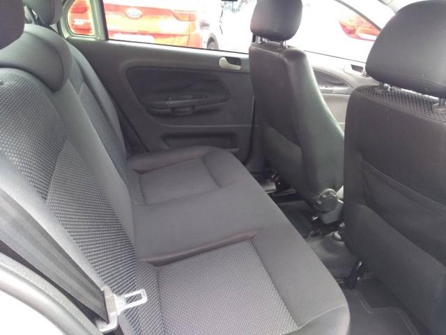 Voyage 2013/2013 1.6 8v Flex 4p Manual sem entrada Uber - Foto 5