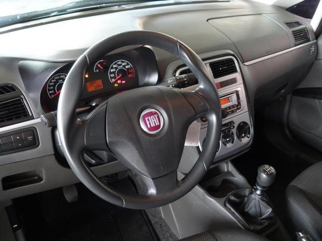 PUNTO 2012/2012 1.4 ATTRACTIVE 8V FLEX 4P MANUAL - Foto 11