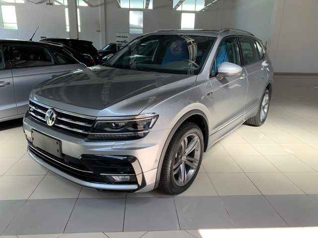 VW - Tiguan Allspace 350 Tsi R-Line 0km (2020) - Foto 2