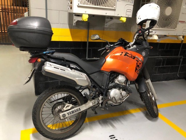 APENAS 31.000KM!! 2014