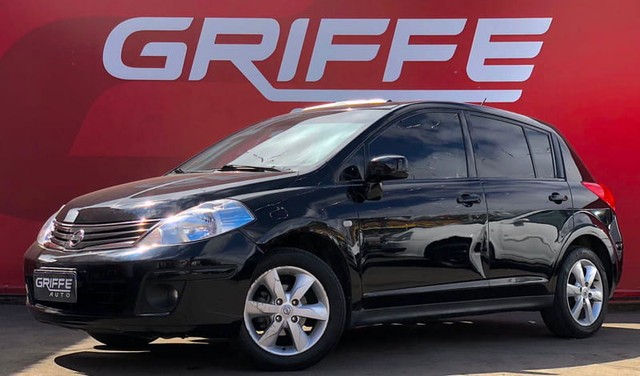 NISSAN TIIDA SL FLEX _4P_