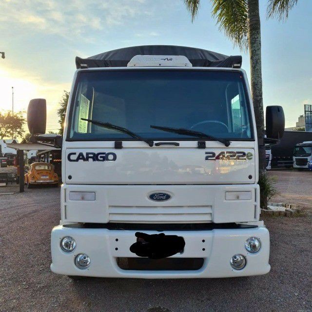 FORD CARGO 2422