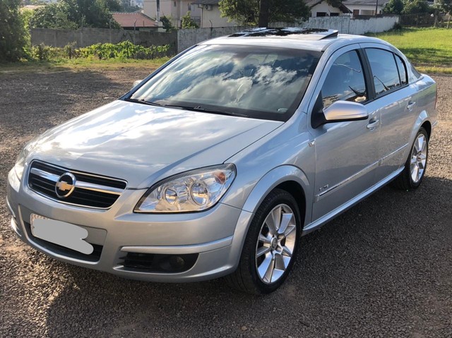 VECTRA SEDAN ELITE 2009