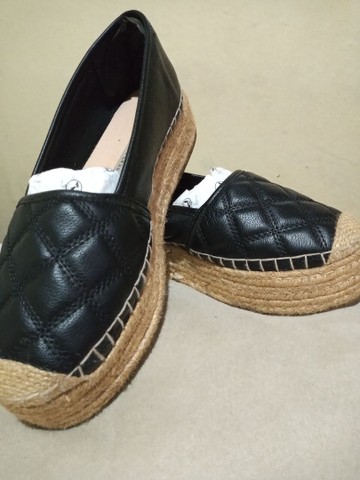 Sapatinho de luxo - Roupas e calçados - Liberdade, Porto Velho 1009270781 |  OLX