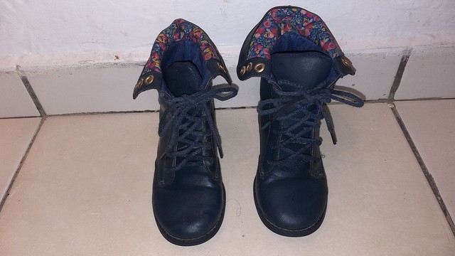 Bota feminina infantil - tam 26 - Artigos infantis - Militar, Porto Velho  1009336418 | OLX