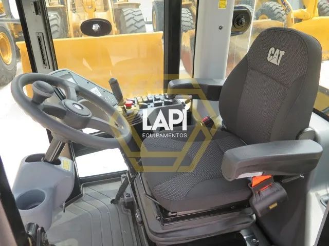 Locação de Rolo compactador Caterpillar CS44B Novo - Foto 6