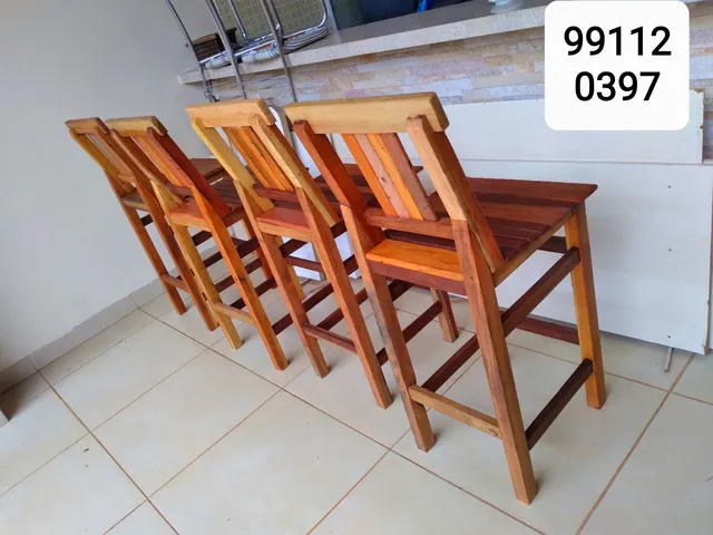 Conjunto Mesa 1,20 + 4 Cadeiras em Madeira de Lei - 2296