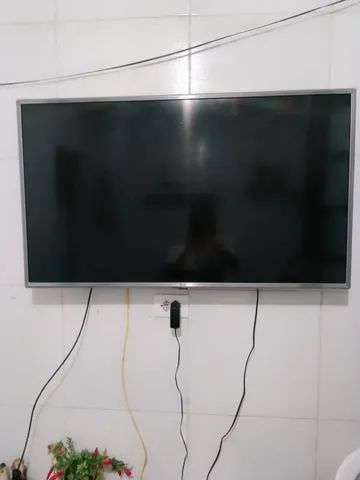 vendo tv smart LG 43 polegadas. 300 reais 