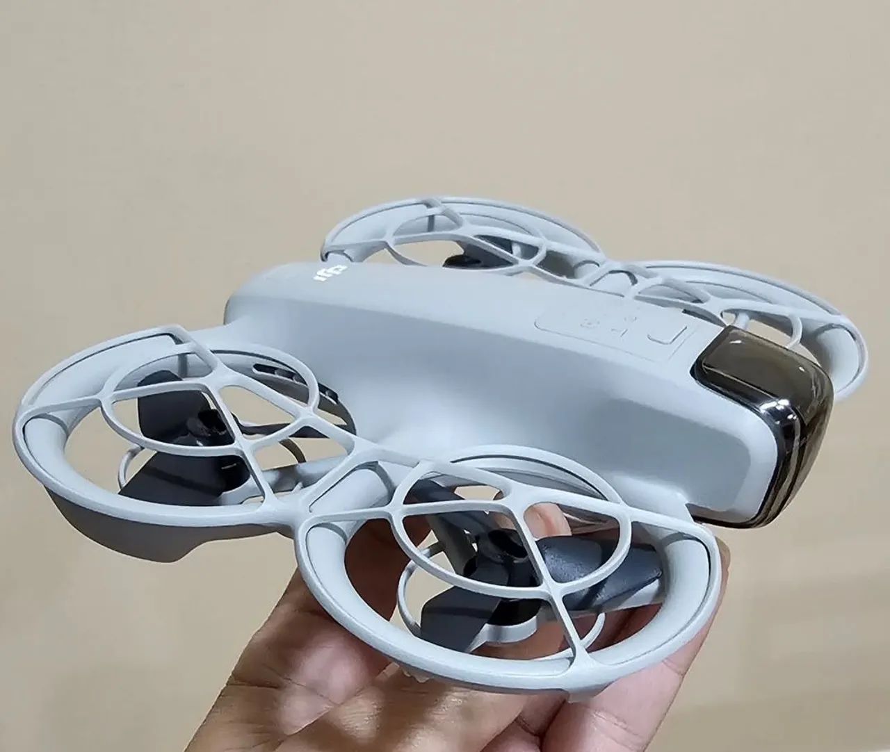 Drone DJI NEO -Modelo sem controle - Valor para pagamento a vista - produto lacrado. - Foto 2