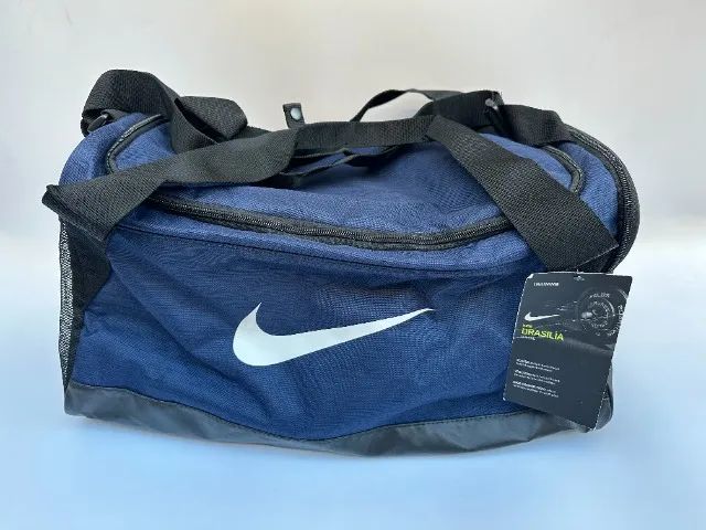Bolsa Nike Training Brasilia Duffel 40 litros preto e azul