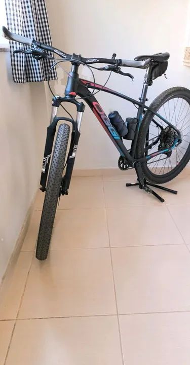 Bicicleta Oggi Mountain Bike  Tamanho 17 , 1X12 . Aro 29 .Pneus com Tubeless zero . - Foto 2