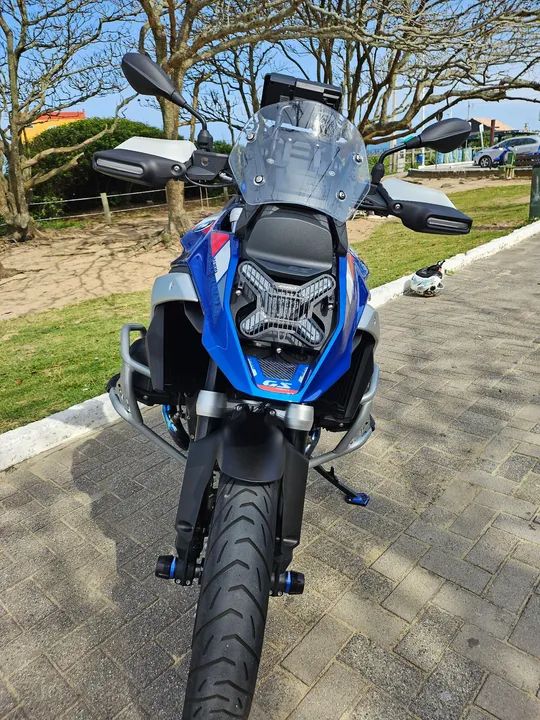 GS TRUPHY 1300 2024 - Foto 2