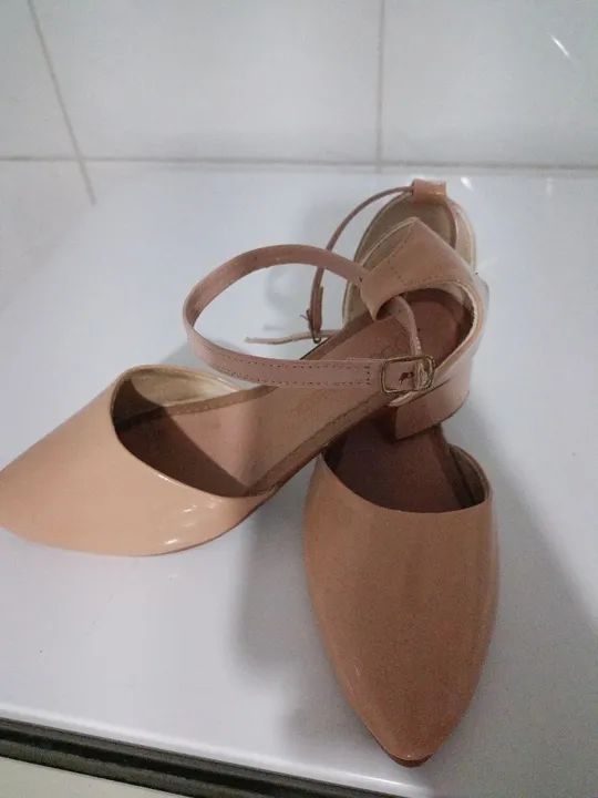 Sandália feminina cor de rosa