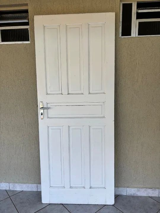 Porta maciça de angelim e portas com vidros para varanda - Foto 5