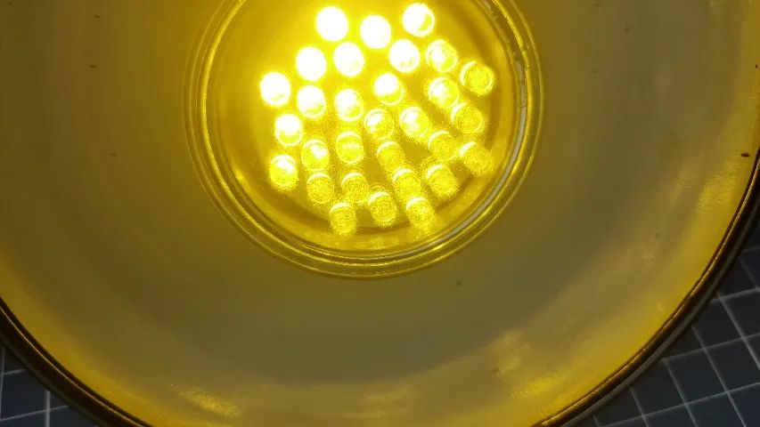 Lampada led ambar 127V Remari
