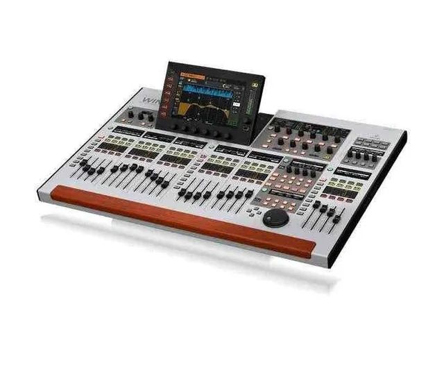 Vendo mesa behringer wing nova 