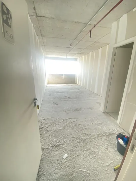 Sala Comercial para Venda em Vila Velha, Praia da Costa, 1 banheiro, 2 vagas