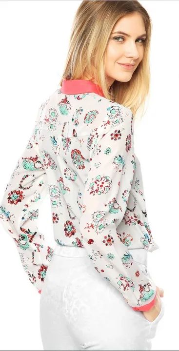 Camisa Estampada Manga Longa detalhes Rosa - Foto 3