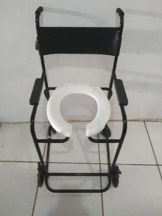 CADEIRA DE BANHO