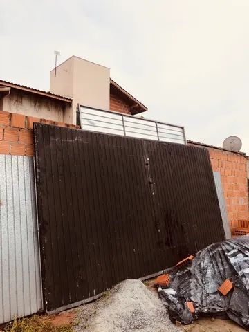 Portão de galpão 
