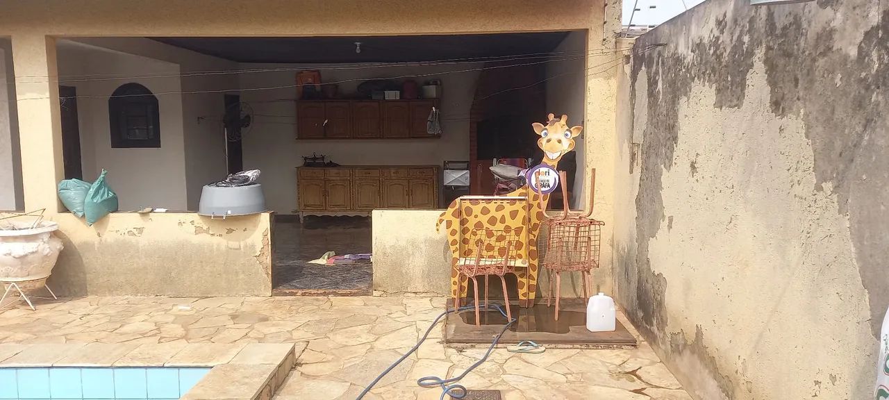 Vendo uma casa no Recanto dos Pássaros 700.000 - Foto 4