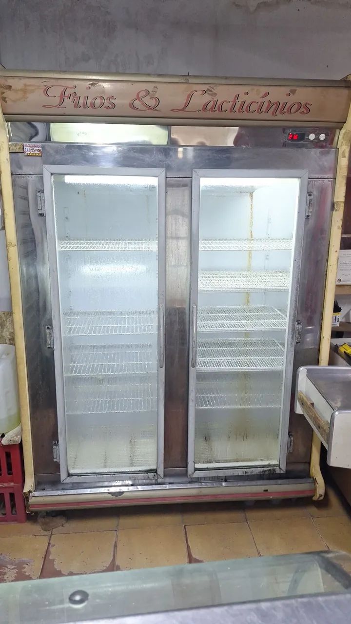Geladeira Dupla Porta - Frios & Lacticínios