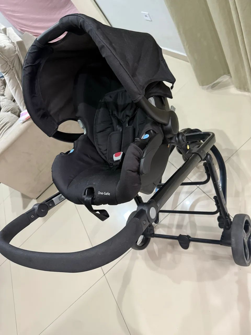 Carrinho de bebe e bebê conforto  - Foto 3