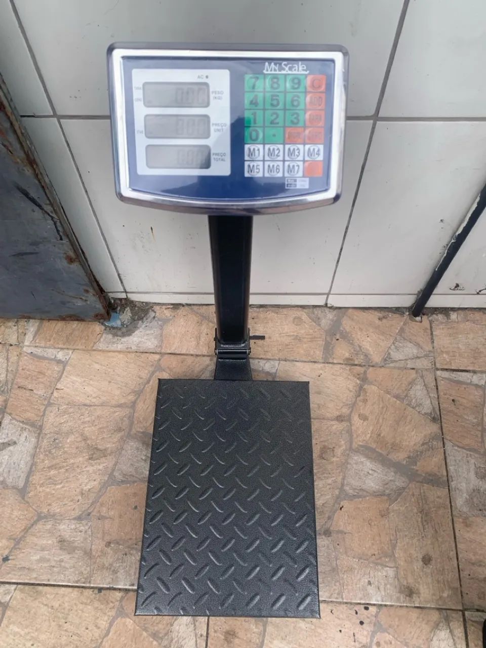 Balança Digital 150KG Com Bateria  - Foto 3