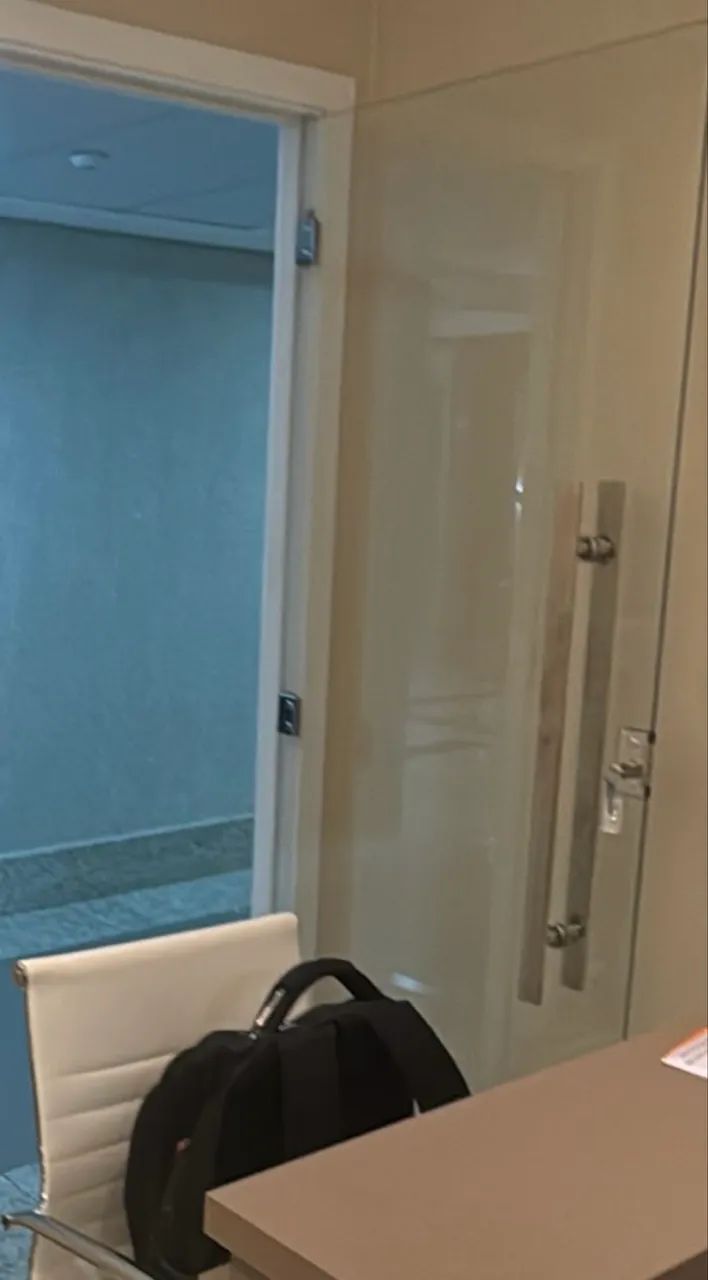 Porta de vidro incolor64993889653379121