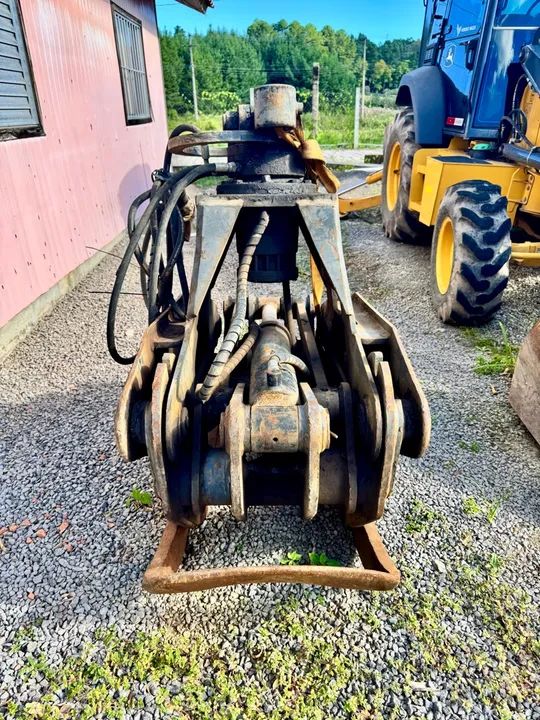 Garra Florestal - 0.8m3 - Foto 3