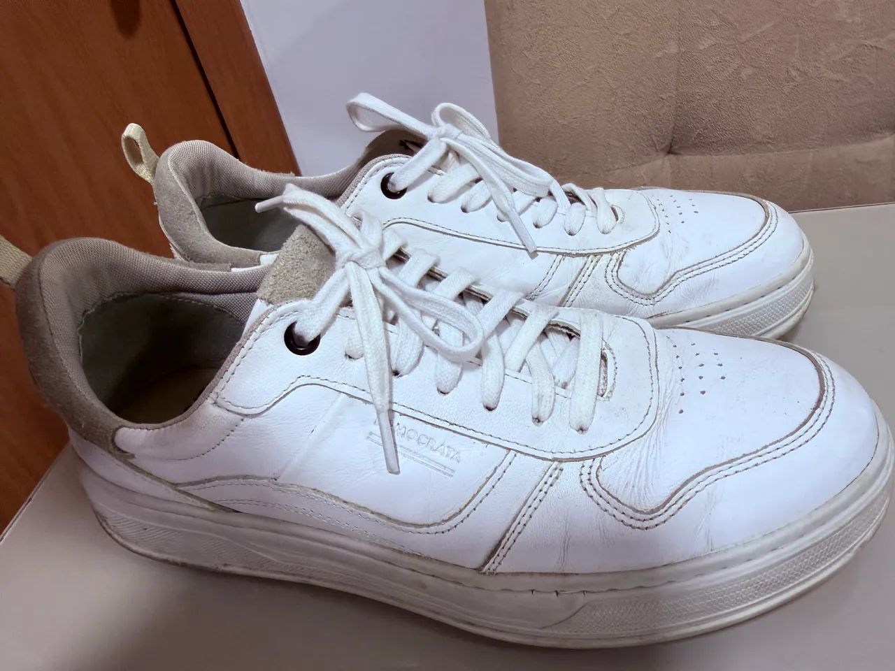 Vendo sapato democrata couro tamanho 41 - Foto 2