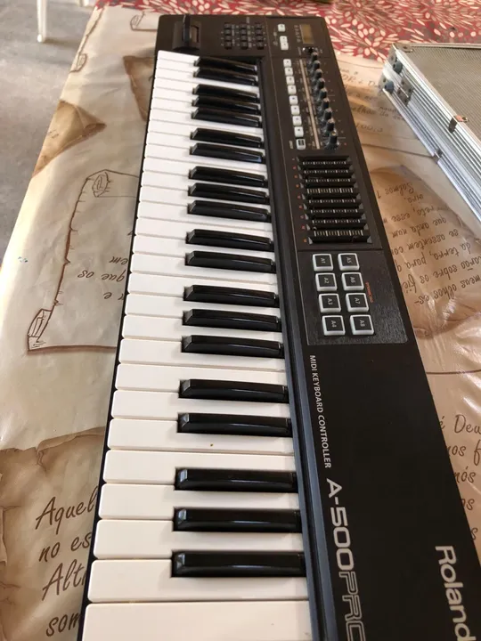 Teclado Roland A-500PRO