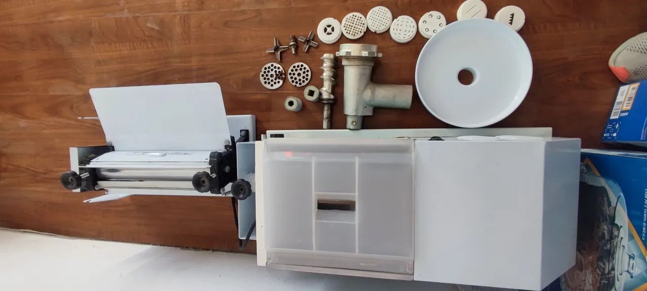 Máquina de fazer massa sova facil 5x1 Arkë , modelo SF300  - Foto 3