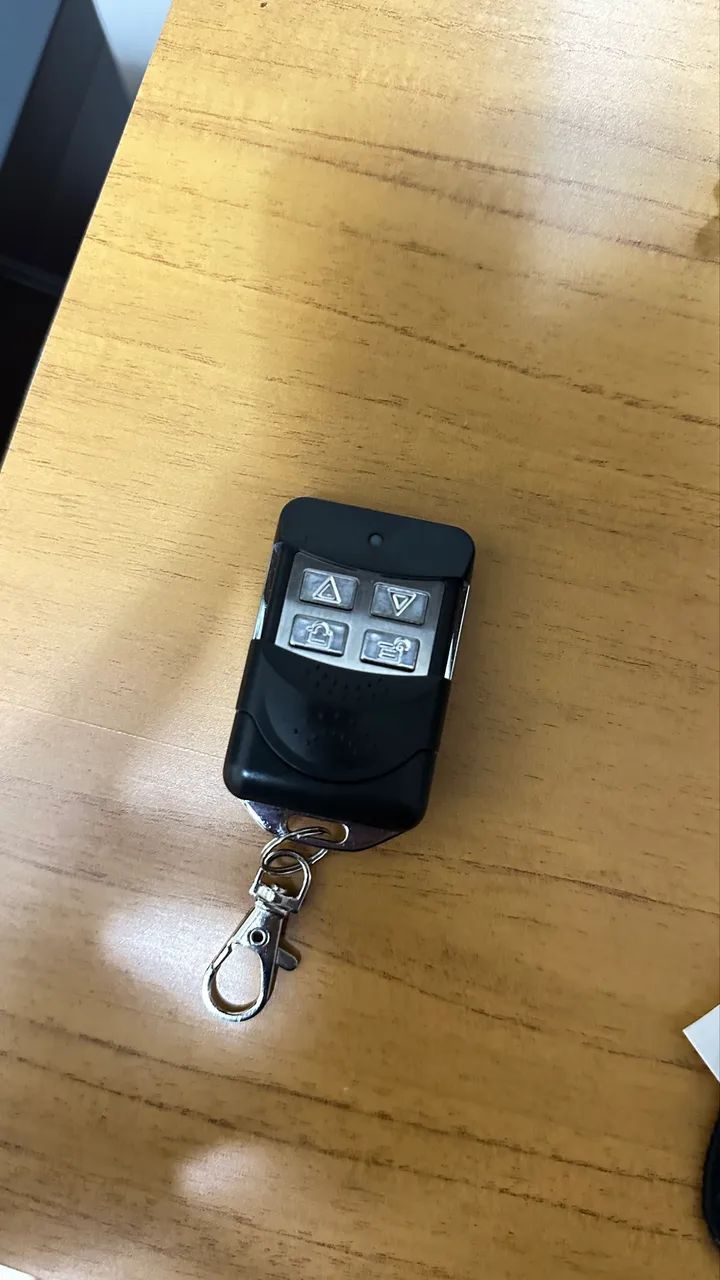 Controle de portão de aço 