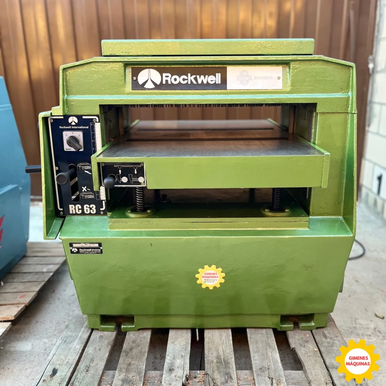 Desengrosso Invicta Rockwell RC 63